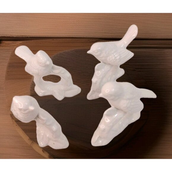 Fitz and Floyd Vintage 1970s Porcelain White Birds Napkin Rings Set of 4 Japan - Picture 6 of 12